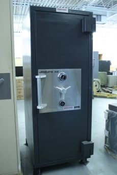 Used Jewelers X6 6020 TL30X6 High Security Safe